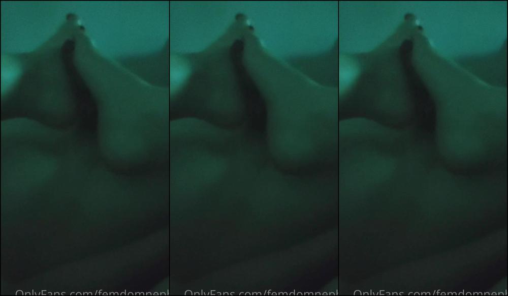 Femdomnephi 2313271442 12 29 2021 Late Night Foot Job Video We Were In Bed About To Go To Sleep And