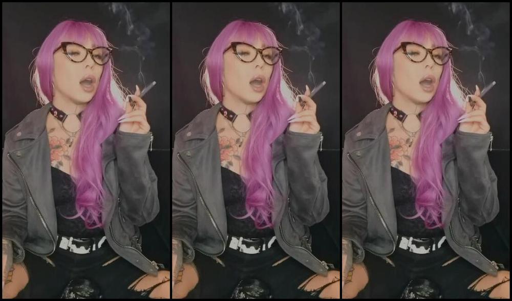 Queen Kinkerbell Nicknamed Kinkerbell23 Onlyfans Another New Jacket To Add My Growing Collection This Feels Fabulous Urgh So Soft And Smooth