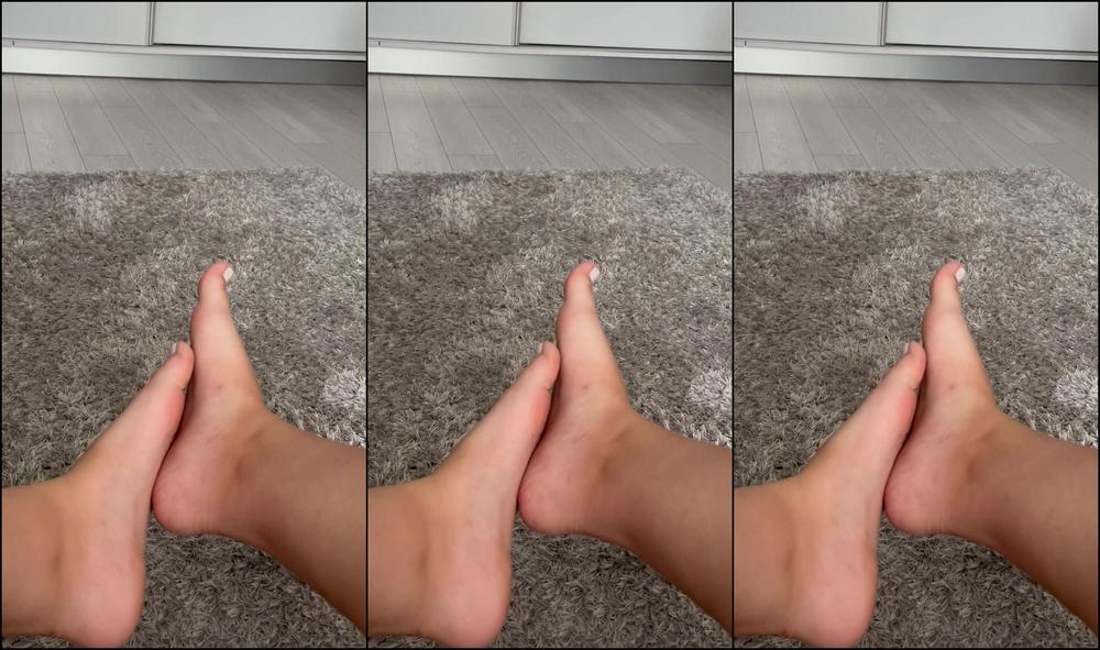 Sophiesoff 2949510284 07 20 2023 Like For A Little Surprise