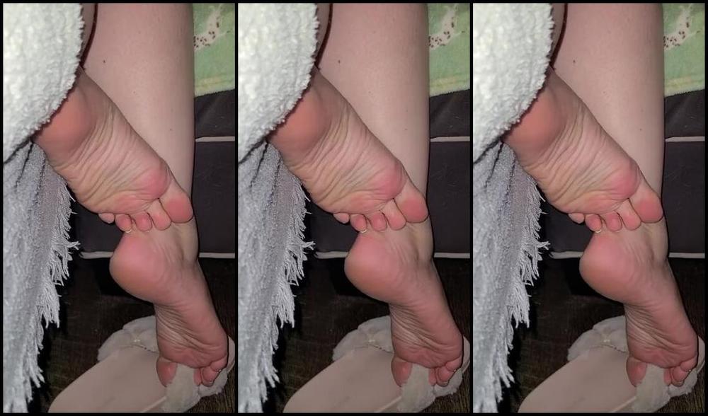 Crystal Paris Nicknamed One Lonely Foot 06 23 2024 Onlyfans Video Pov Youre Watching My Feet While I Watch Tv