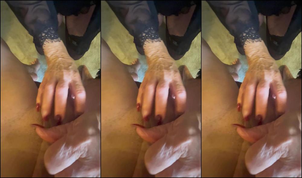 Avbgilfgoddess Monday Night At The Movies Sit Back And Relax