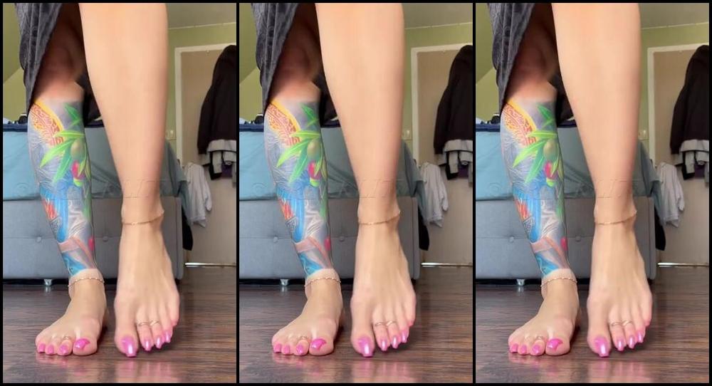 Greek Goddess Li Aka Greekli77 03 29 2025 Onlyfans Video Toenails Sooo Long They Click The Floor When I Walk