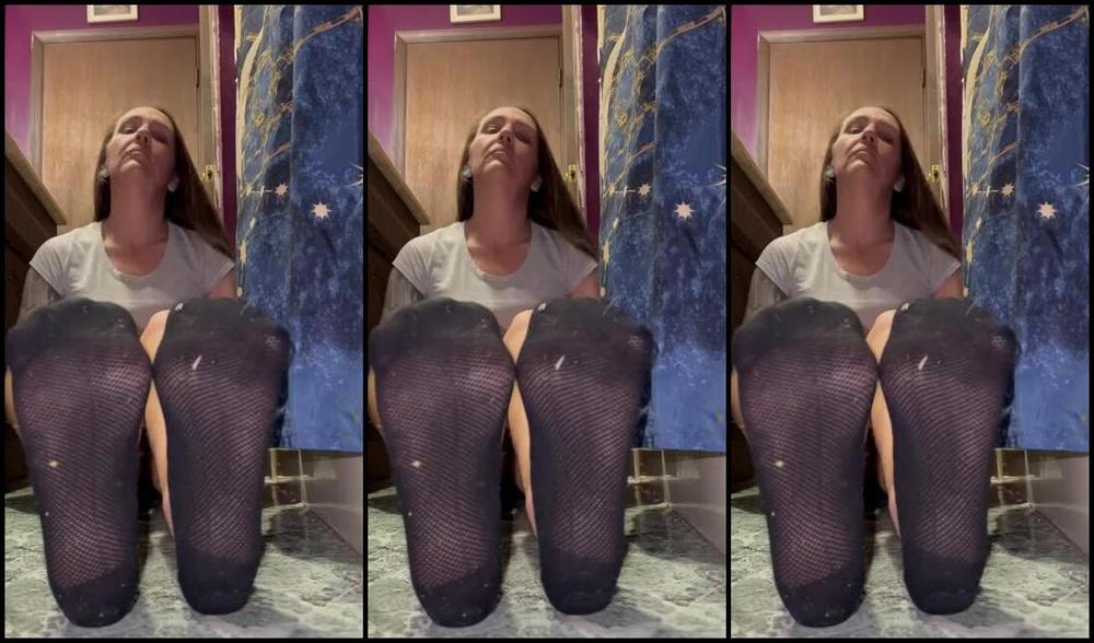 Soldmysolesforink Nicknamed Soldmysolesforink 09 14 2023 Onlyfans Video Day Three Is My Fucking Favorite The Scent Just Settles In Nicely And Doesnt Fade