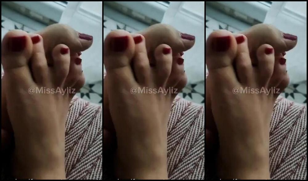 Mistress Ayliz Feetworship 4 Loyalfans