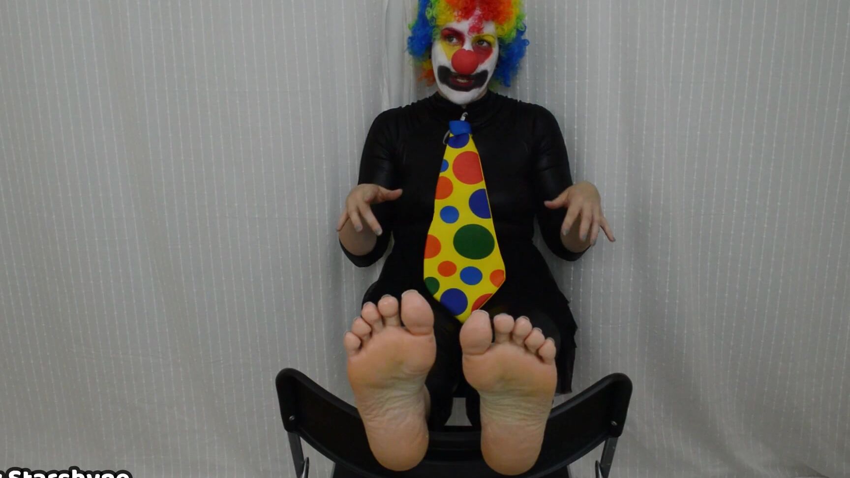 Ivystarshyne Clown Host Humiliates You