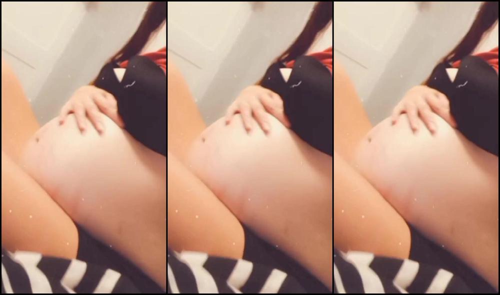 "tailbonecakes1" Fetish, Amateur, Bigboobs, Bigstomach, Pregnant, Suggest tailbonecakes1 Horny Pregnant Teen Plays With Stomach Rubs Pussy Pornhub