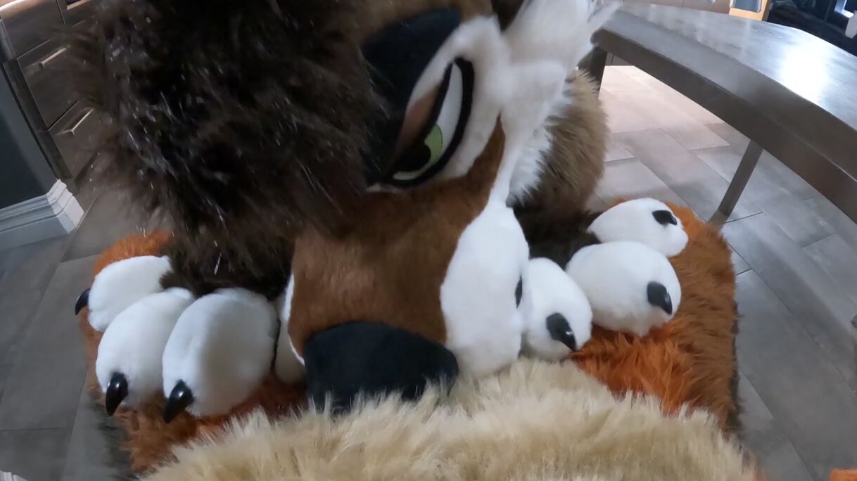 Palacewolf 819397486 Lemme Take Care Of This For You Small Teaser Clip Of A Lon 01 D145B894 Da92 4118 9B79 4Dd6352Cd071