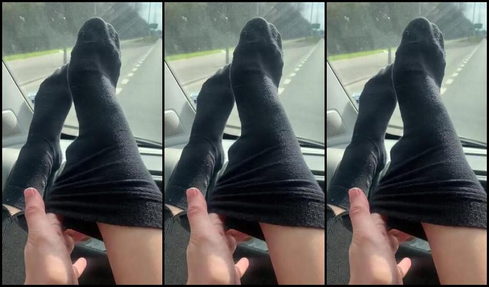 Miss Emma Rose Nicknamed Emmaemmarose Onlyfans Driving Home Goddess Shall Be Resting Her Feet Like She Deserves For 2 An Half Hours