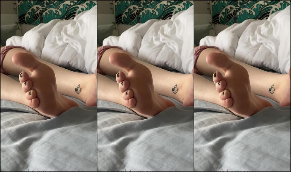 Sugary Sole This Is Where Your Face Goes While I Please Myself