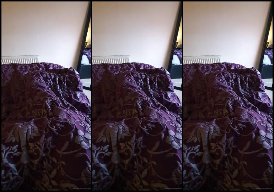 Miss B Nicknamed Missb52S Onlyfans 03 23 2021 My Morning Very Sweaty Smelly Feet