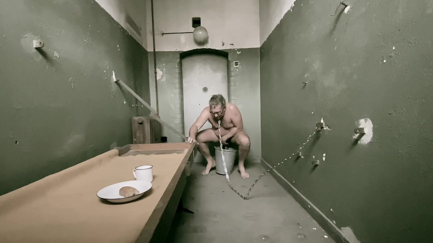 Dominatrix Mistress April Cell April Prison Part By