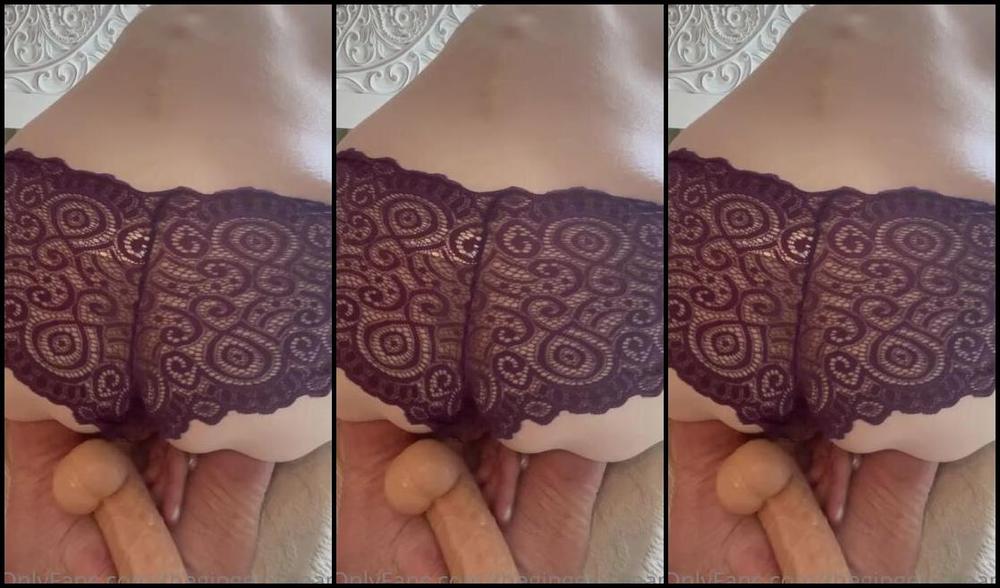 Thegingerdream Nicknamed Theginger Dream Onlyfans Resting My Dildo Up Against My Ass Watching Me Slide Up And Down While My Soft