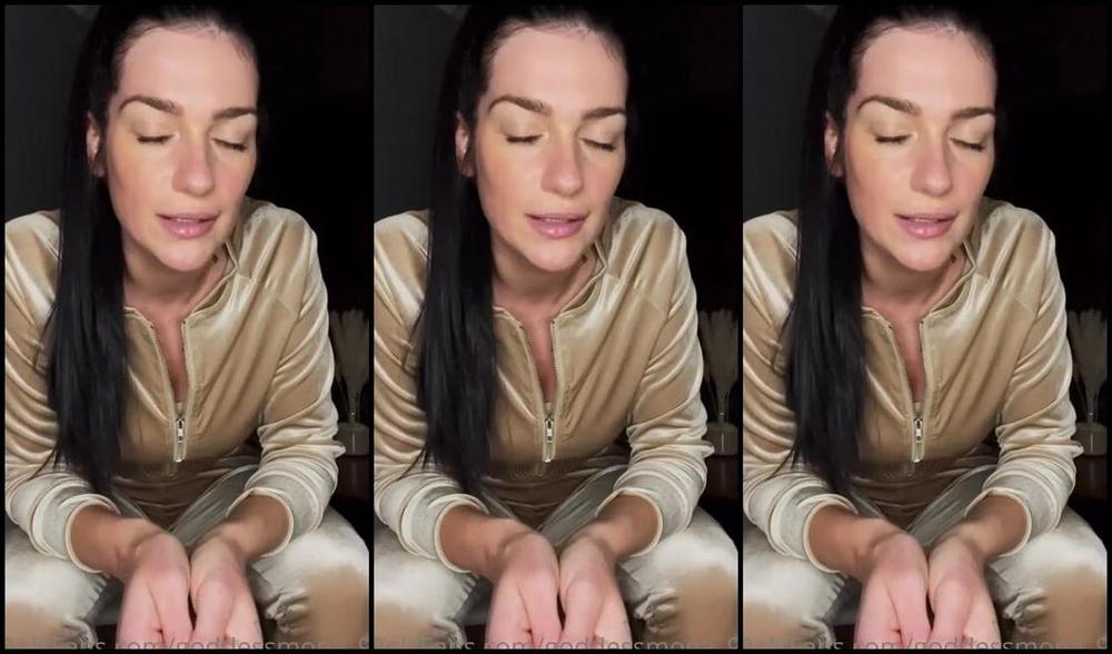 Goddessmona 91 Onlyfans Ich Wei Genau Dass Du Schon Wieder Sehnschtig Auf Mein Socken Update Gewartet Hast Du Kleinerp