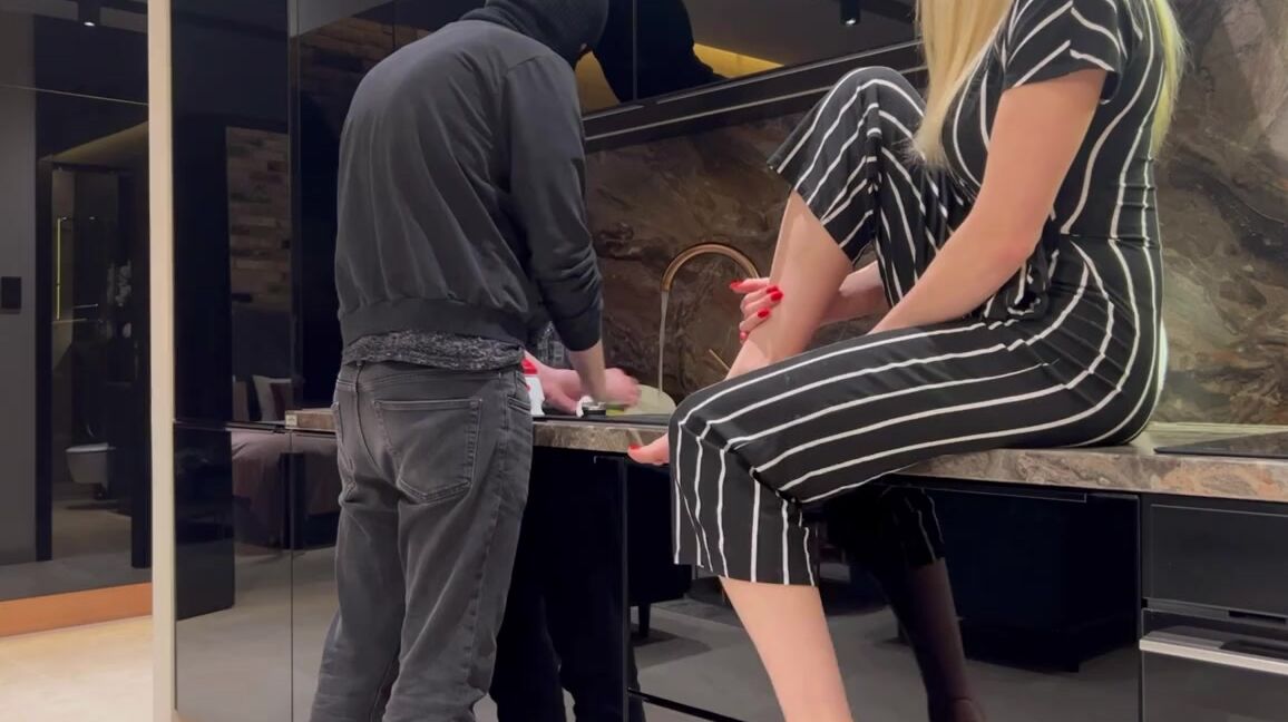 Krolowadorota Nicknamed Krolowadorota Onlyfans 02 06 2023 Tak Wyglda Idealny Podzia Obowizkw Domowych