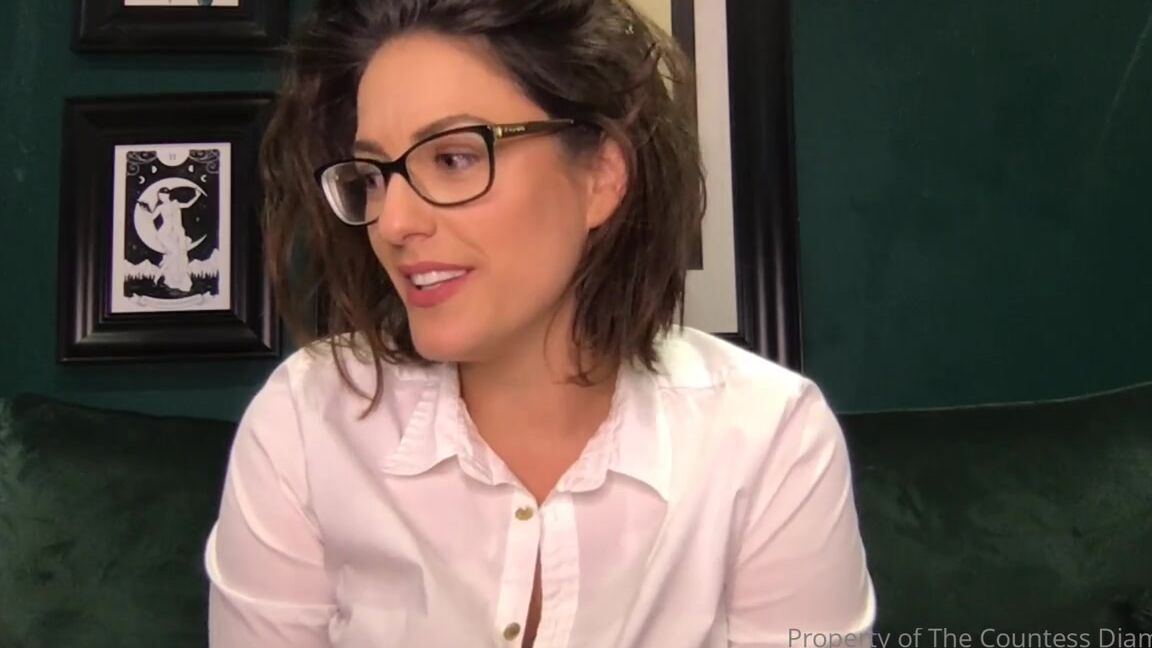 Countess Diamond Aka Countessdiamond Onlyfans Q Ampa 520 What Advice Would You Give Your 10 Year Younger Self