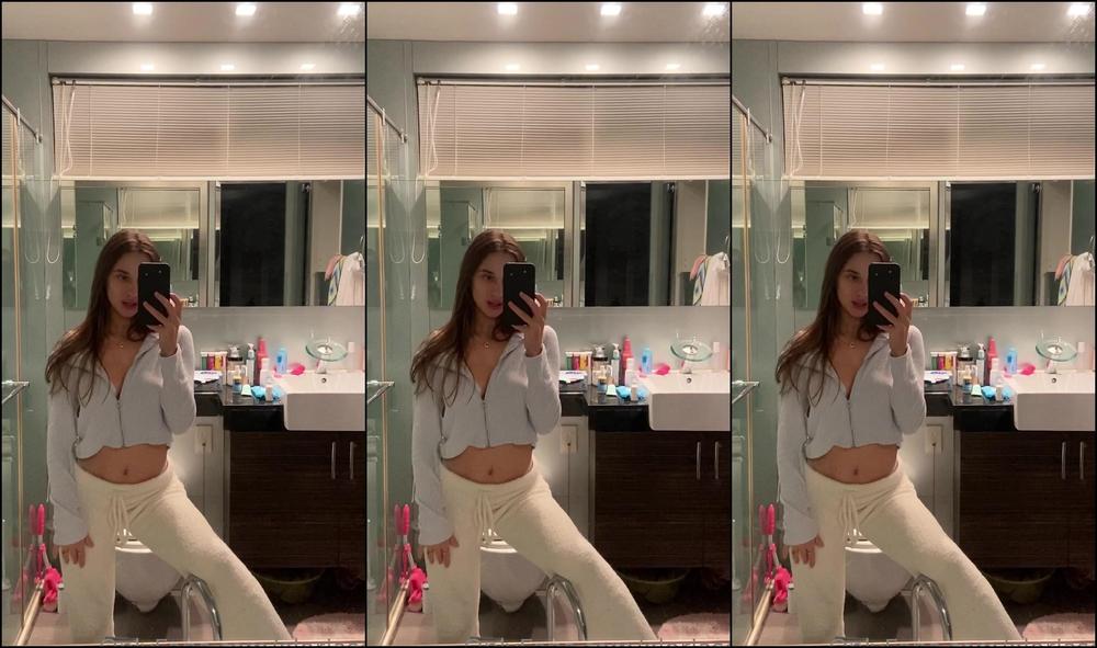 Gloriasol How Are You Doing Guys Ready For The Holidays To Come I Have Got A Naughty Present For You Will You Spoil Me Back