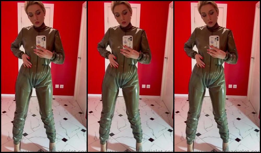 Katerina Piglet Nicknamed Katerinapiglet Femdom 09 10 2021 Onlyfans Video This Loose Fit Sits Deep In My Heart