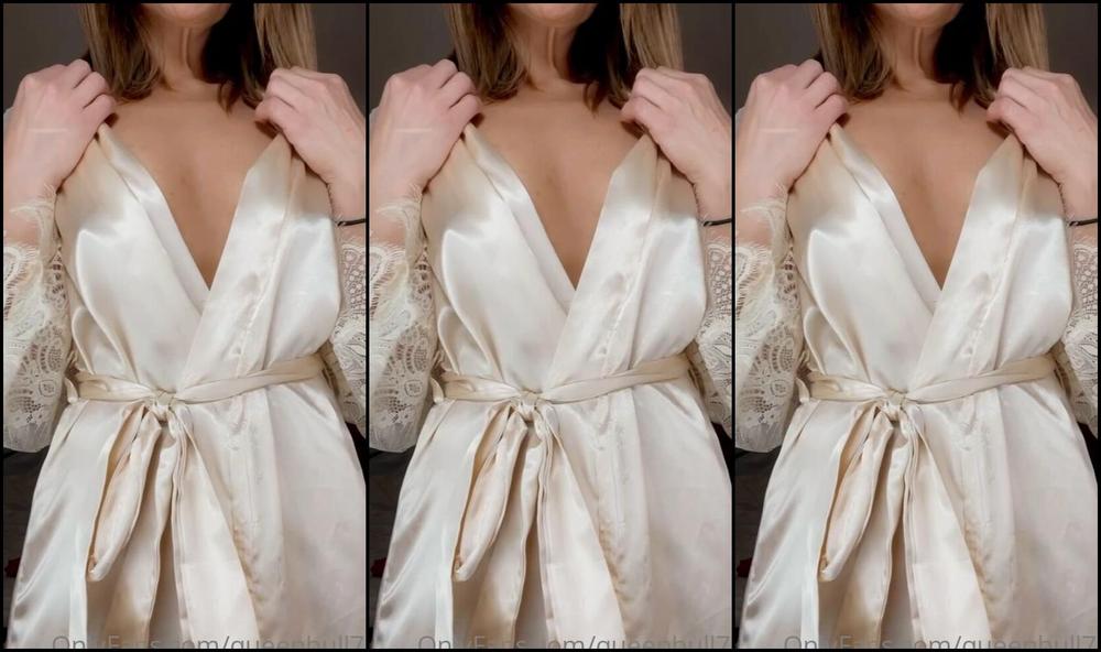 Queenbull I Just Can T Help Myself