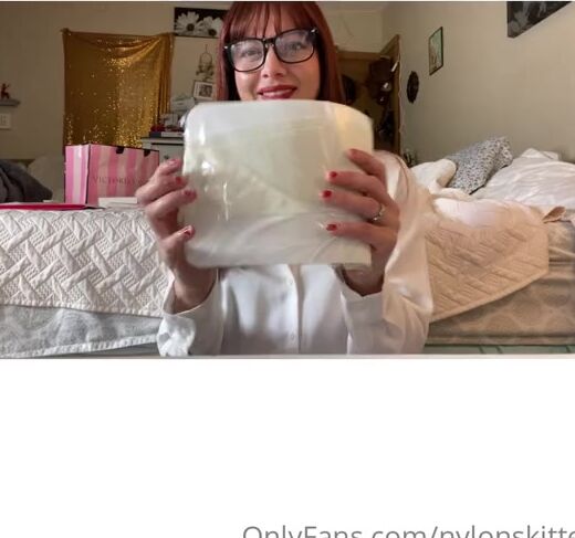 Nylonskitten Nicknamed Nylonskitten 12 13 2020 Onlyfans Video Tonight I Made A Yt Vid To See That Full Vid Please Check My Channel