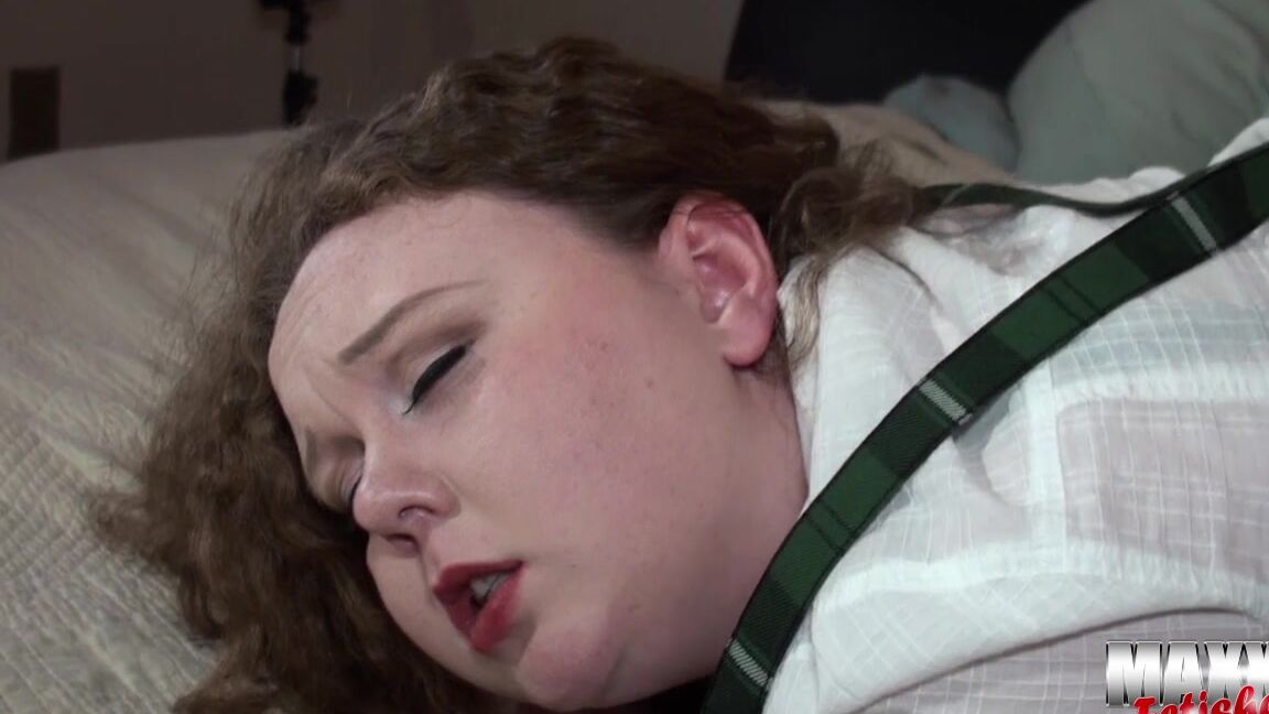 BBW, Anal, Big Tits, Hardcore, Big Butt, Interracial Kailey Teaching Kailey to take it in her ASS SiteRip