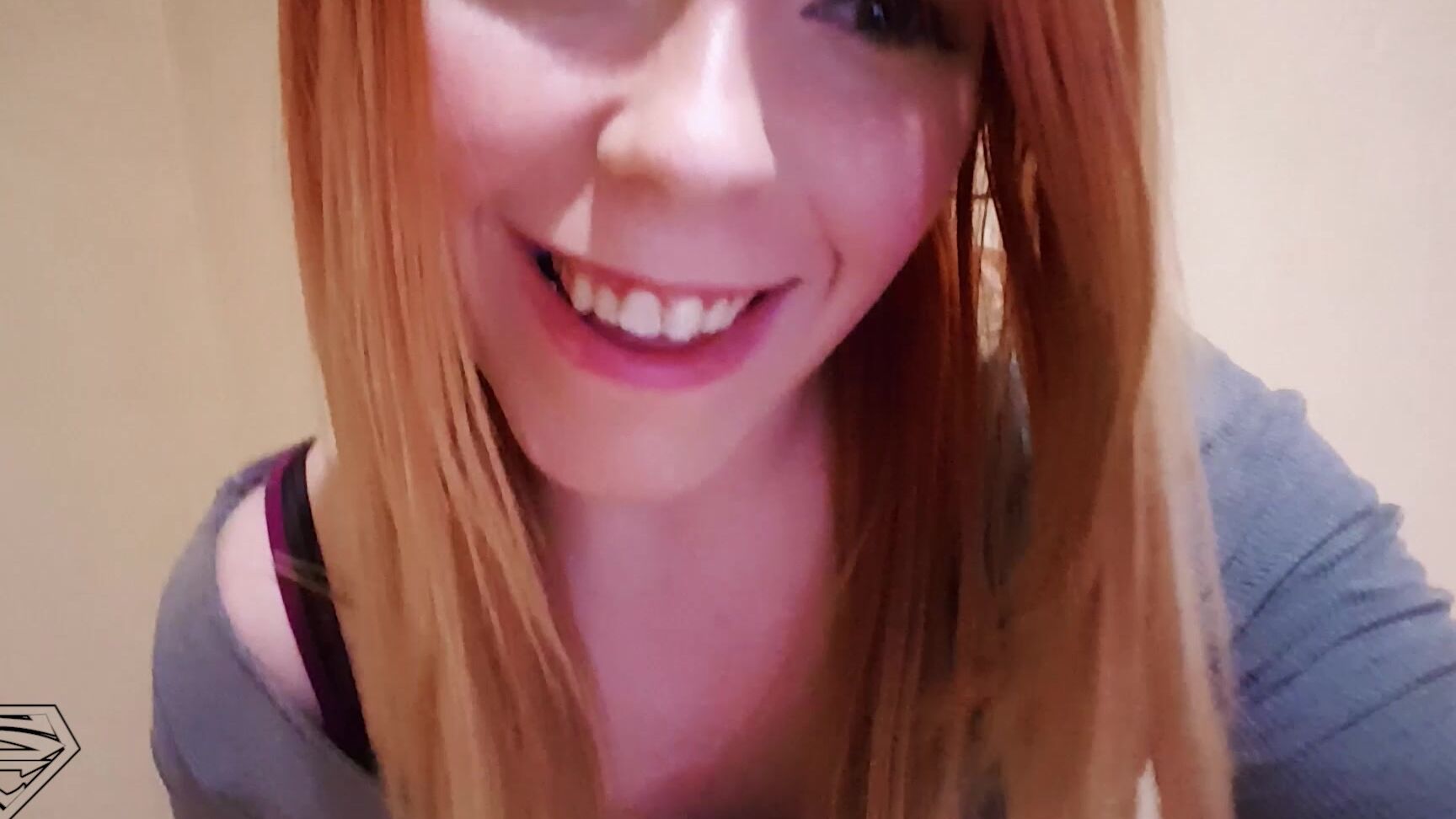 Fingering, Public Flashing, Public Nudity, Redhead, Upskirt twothornedrose public cumming in the hotel ManyVids