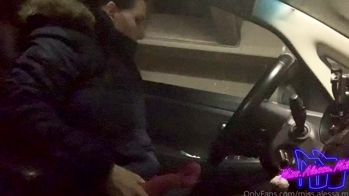 Missalessamilano Onlyfans 5Th Advent Please Take The Dildo With You Please In The Car Masturbation 5 Advent Dildo