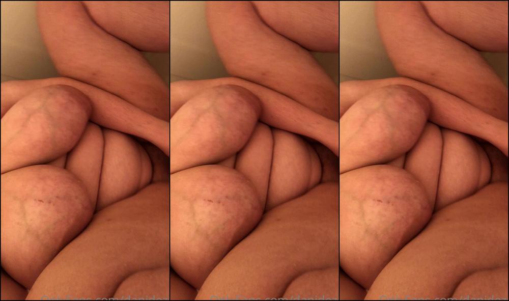 Danidezzi 522157990 07 12 2020 Got Hit With A Wave Of Horny Once I Got Into The Shower Ooooops