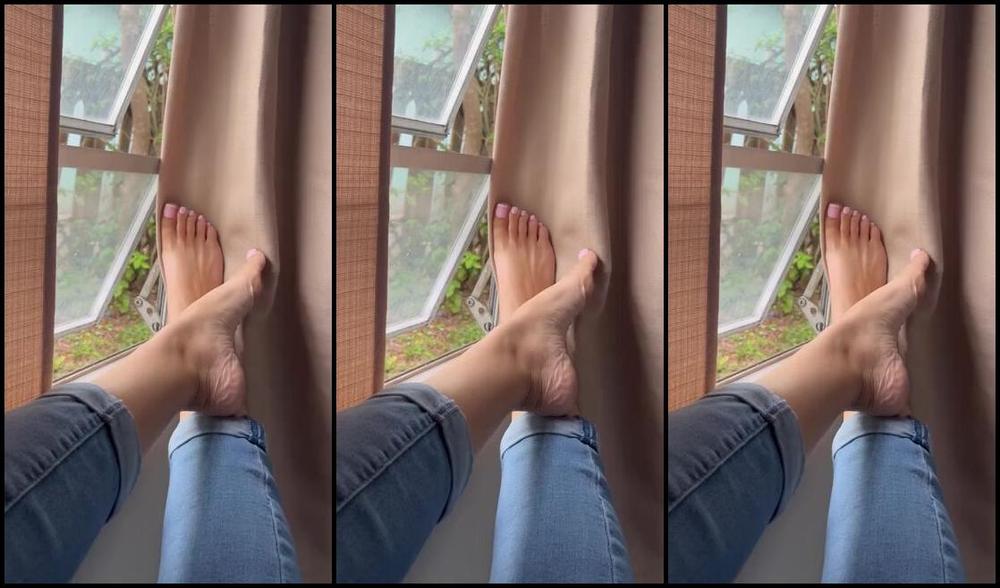 Fetishxqueen Onlyfans More Of My Latest Pink And White Colored French Pedi More To Come Promise Xo 7