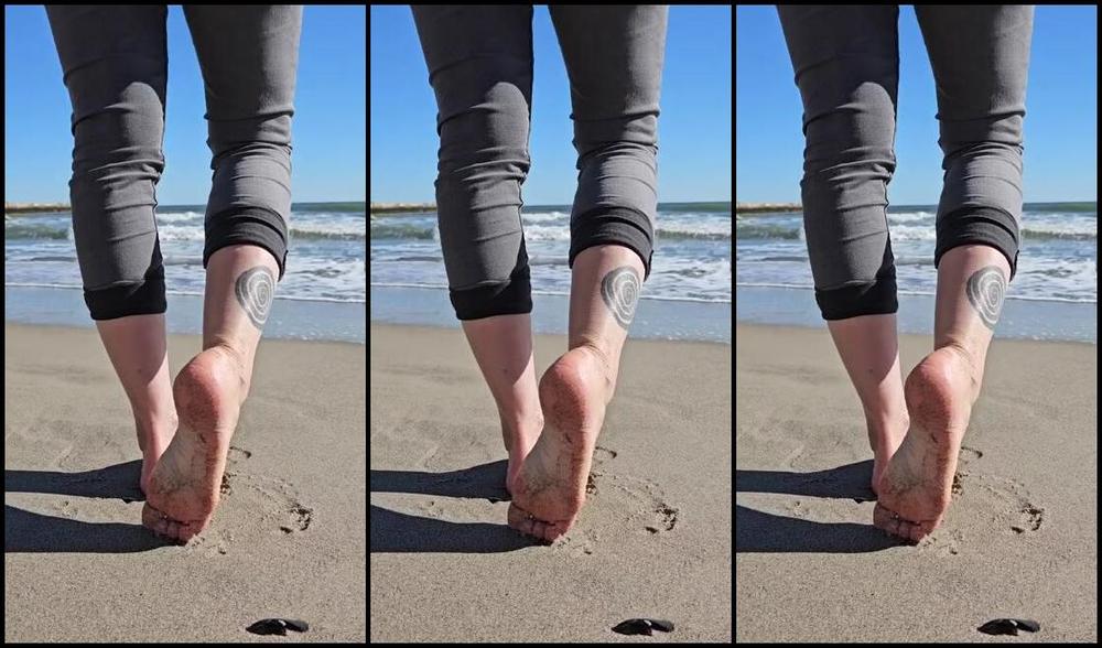 Olga Infinity Aka Olganovem Onlyfans My Feet On The Beach Of The October Black Sea