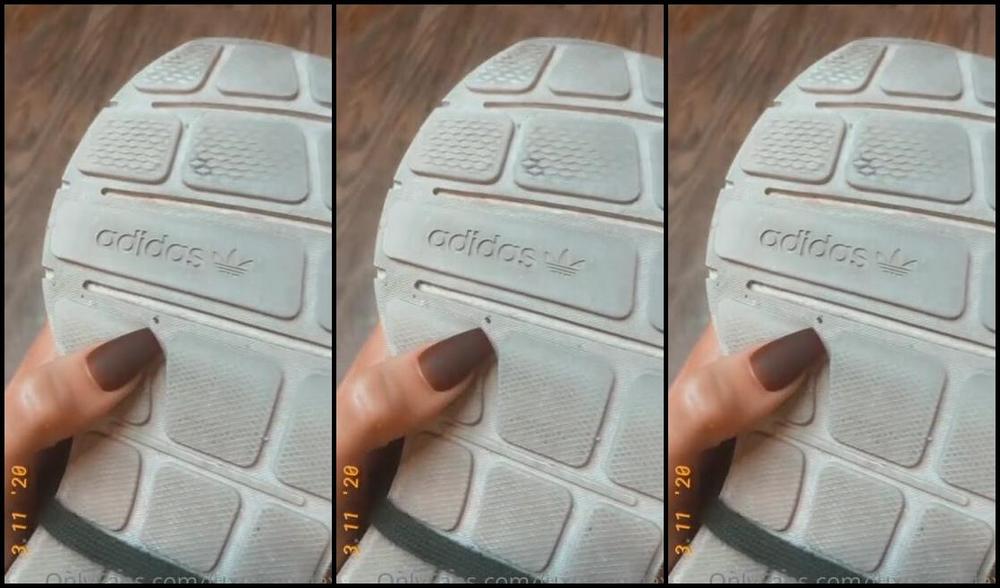 Luxuriouslexi Nicknamed Luxuriouslexi Onlyfans Humiliating My Pathetic Foot Bitch November2020 Humiliation Footfetish Telegram