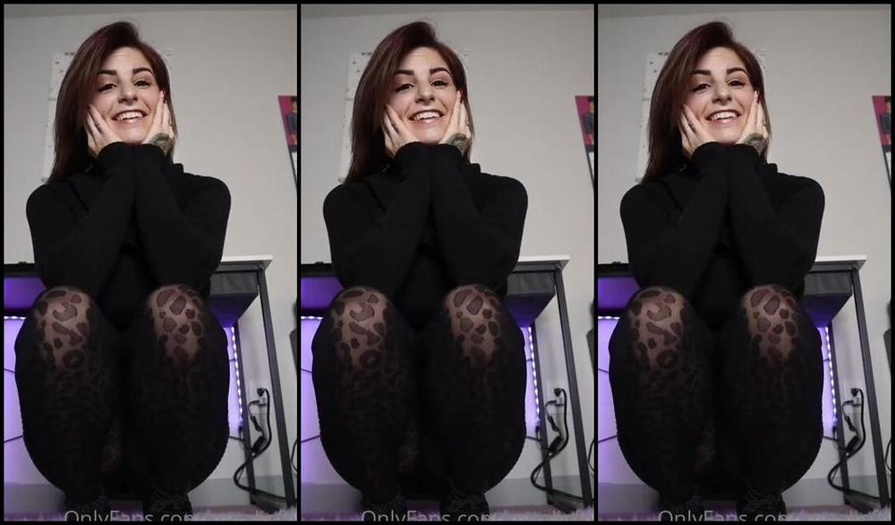 Natalie Fox Nicknamed Nataliefox Onlyfans Greedy Giantess