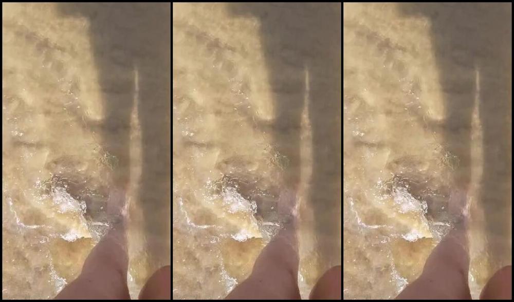 Miss B Nicknamed Missb52S Onlyfans 05 18 2019 Let Me Kick Water In Your Face