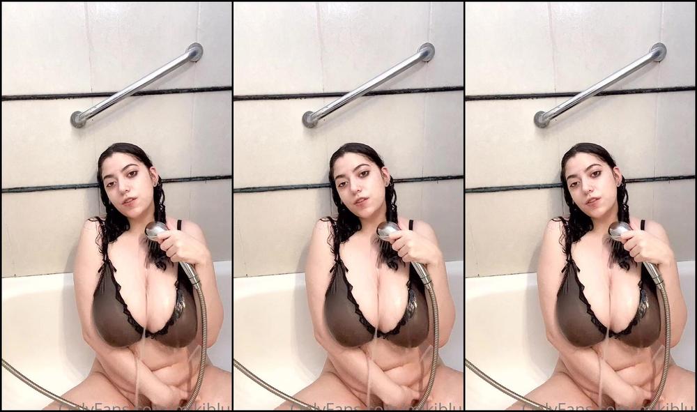 Mikiblue Shower Activities P Helpful Tags Shower Water Wet Boobs Teasing