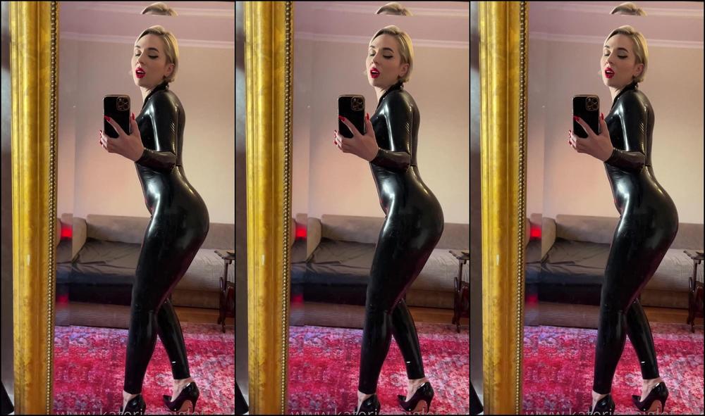 Katerinapiglet You Were A Good Boy And You Deserved To Look At Me Say Me Thank You Mistress Katerin