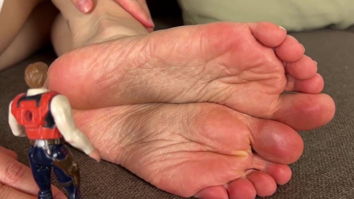 Goddess Claire Nicknamed Goddessclair 06 27 2024 Onlyfans Video You Asked For It Now Im Going To Squeeze You Until Youre Gone B