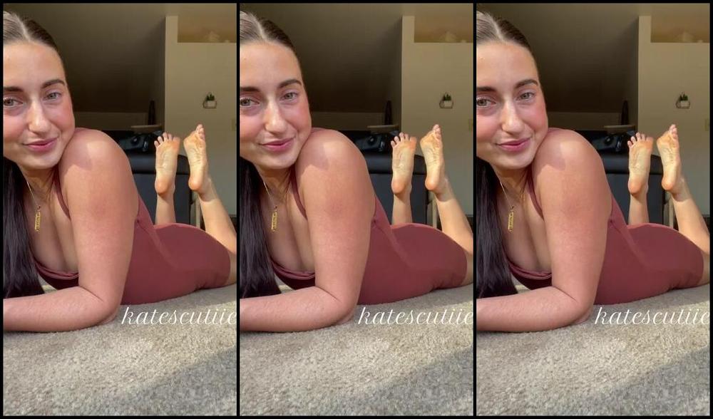 Goddess Kate Aka Katescutiies Onlyfans A Joi In The Pose For You All Ixx