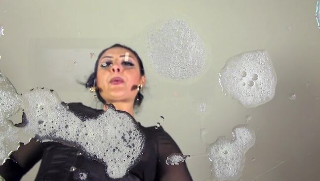 Ezada Sinn - Beg For A Domina Kiss Clips4Sale