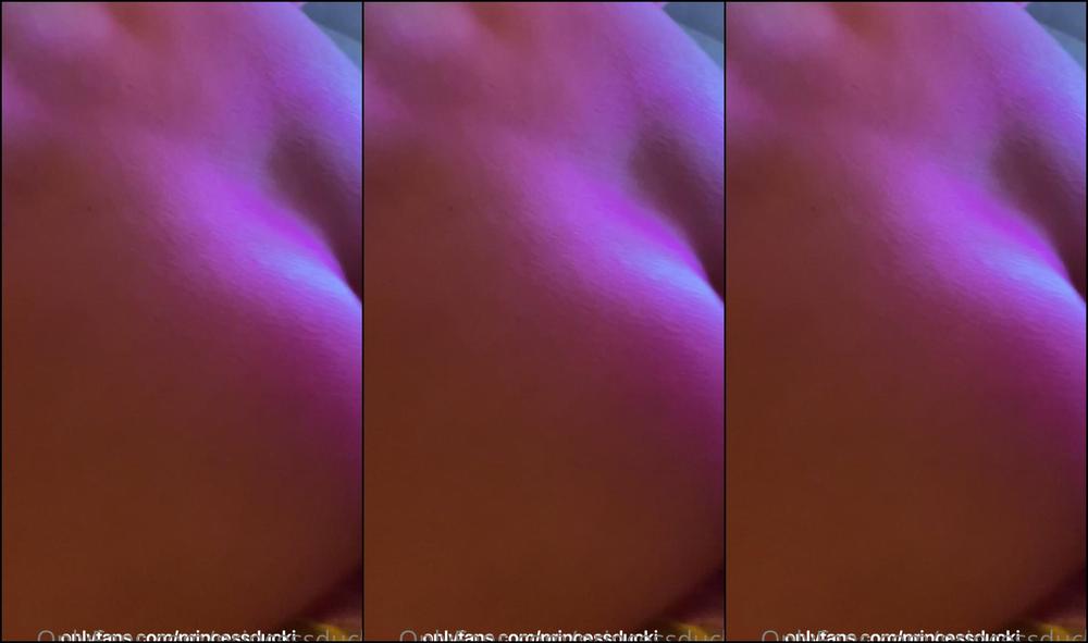 princessducki-11-05-2021-2106119014-the-rest-bbys