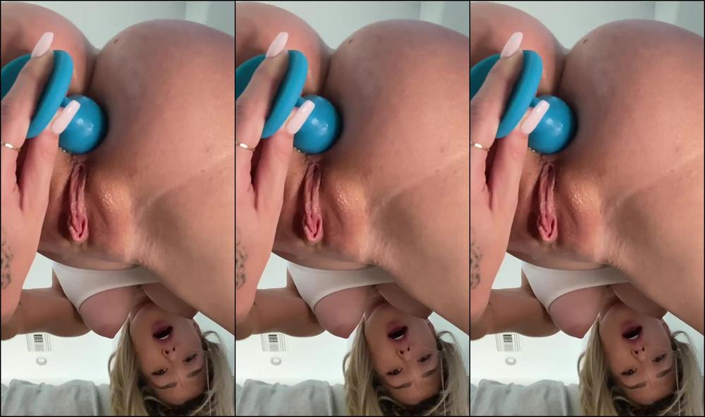 Heidi Grey I Use 3 Anal Plugs To Stretch My Right Asshole Out For More Anal Play One Of My Fave Povs Because It Looks Like I M Sitting Right Over Your Face As Y 0649T0Y3