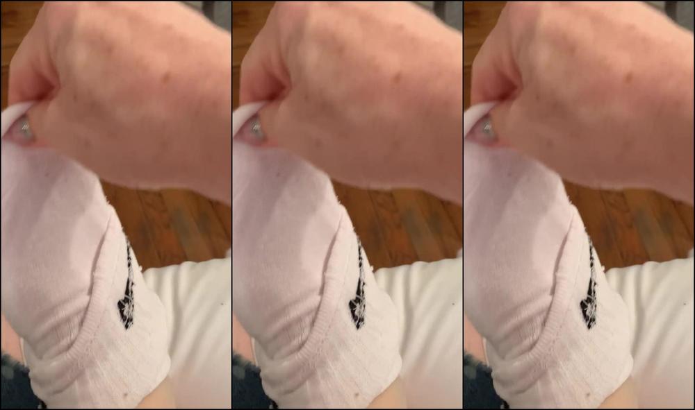 Goddessfendi Joi W Countdown And Sweaty Sock Removal Toe Wiggles