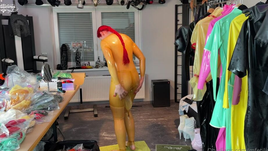 Mfetilicious Dressing Up In Bizarre Transparent Latex