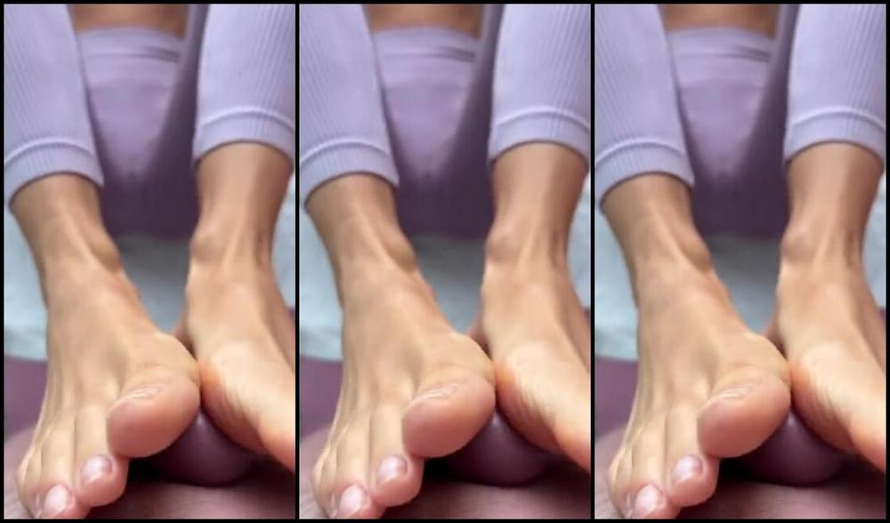 Evifeet Onlyfans Hot Footjob After Yoga Exercises