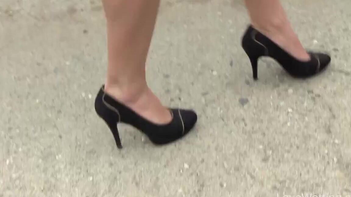 Legal Teen, Outdoor, Pissing, Drunk Violeta - A Wasted Student SiteRip