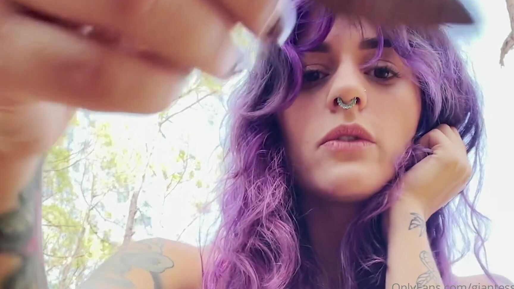 Giantessclips Thank You All For Unlocking This Clip The Step Sister Starring Mia Hope For More Of Mi