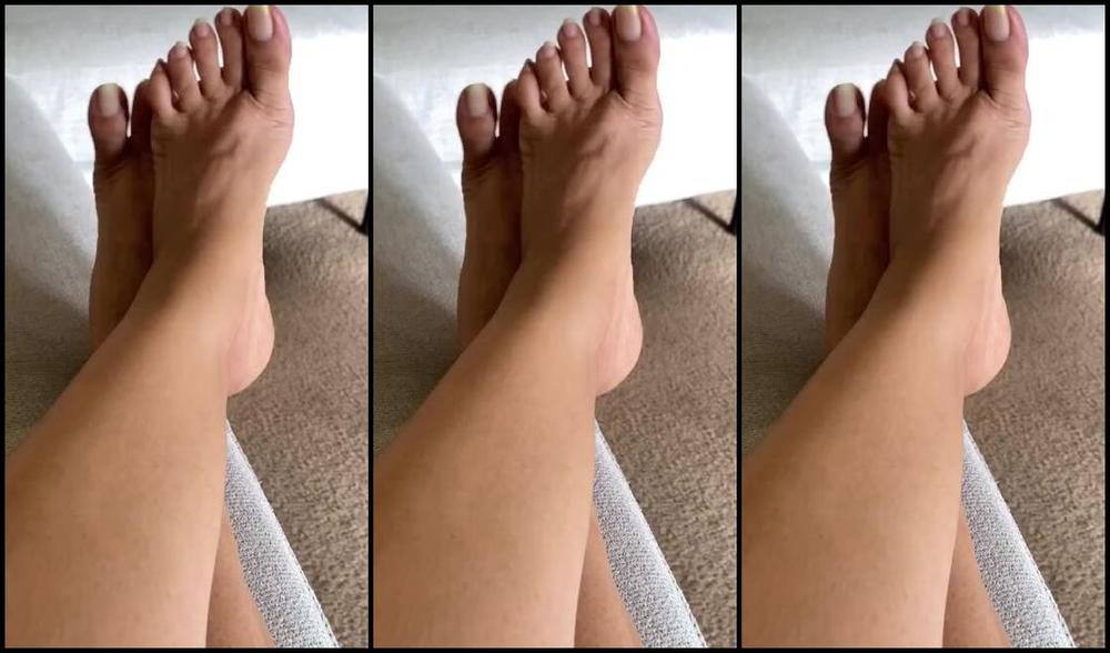 Sexyfeet47 Onlyfans Can T Believe It S Monday Already Where S The Time Going Anywho Happy Monday I Guess Natur