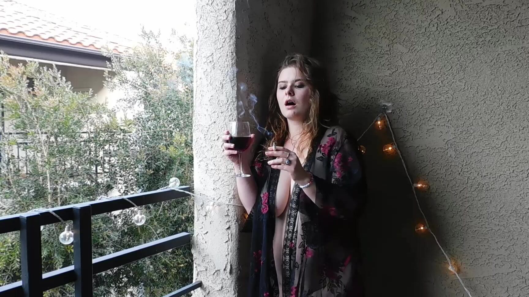 "desiwoods420" milf, smoking, kink, pov sex, cooking Have Dinner With Me manyvids