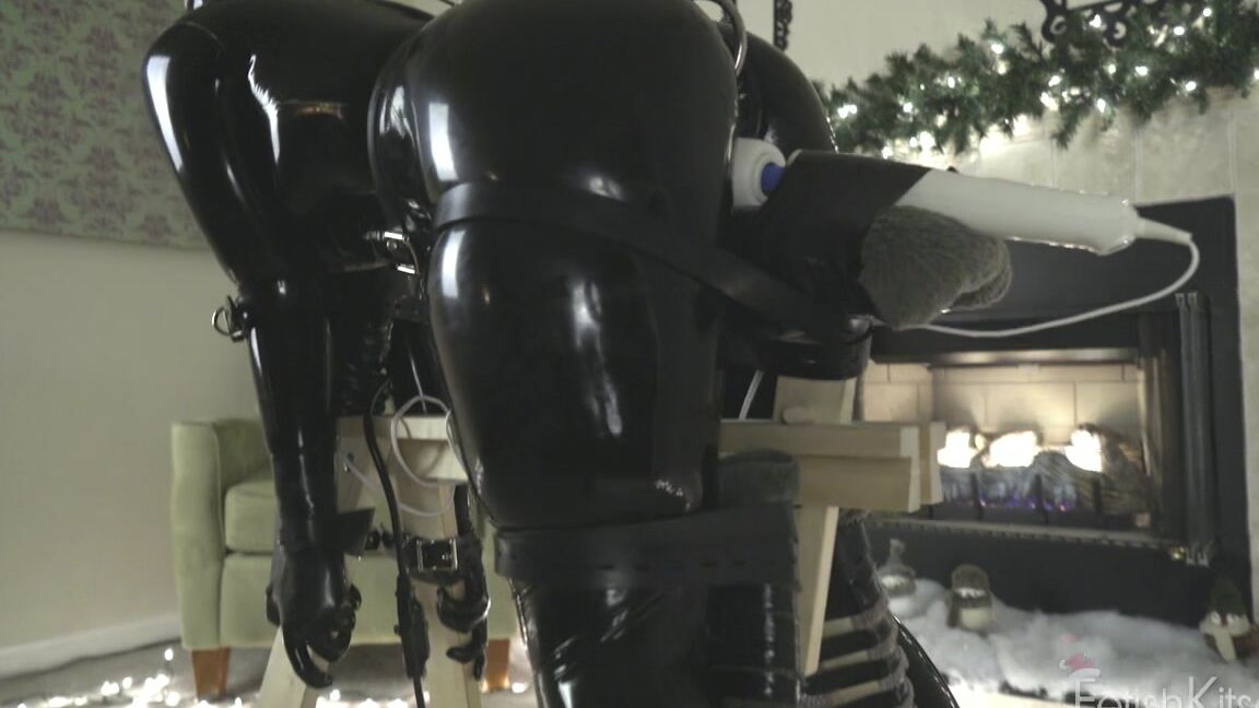 Fetish, Latex, Rubber Miss Kitsch - Happy 2016 fetishkitsch.com