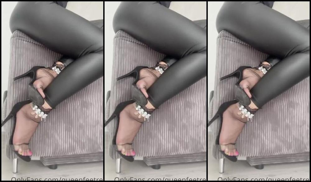 Queenfeetred Nicknamed Queenfeetred Onlyfans I Love This Combination What U Think N