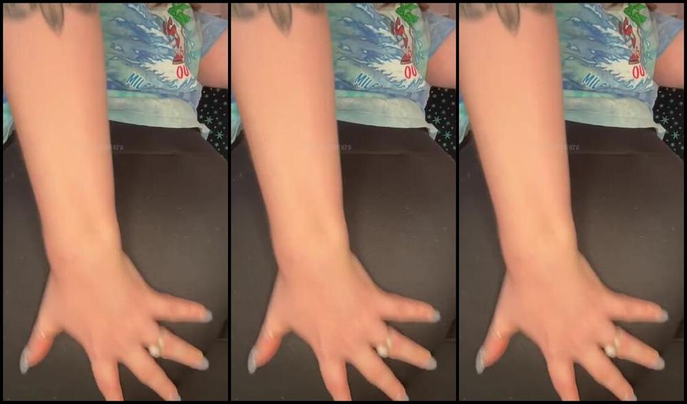 Goddess Flower Nicknamed Smokinflowers Foot Fetish 01 24 2024 Onlyfans Video Happy Hump Day