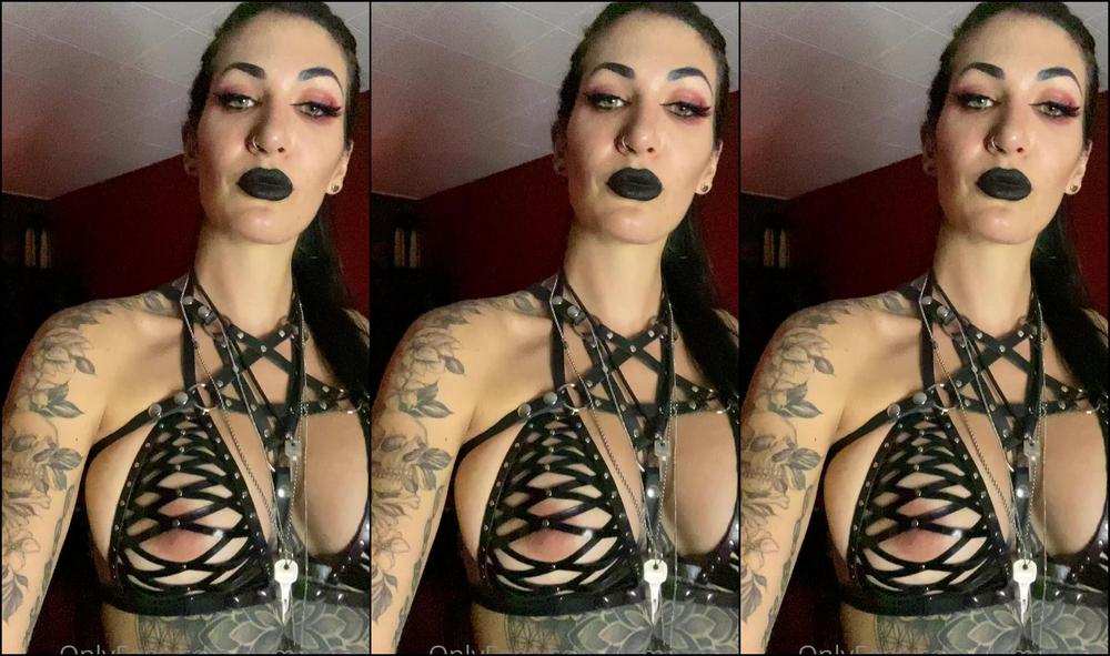 mistress damazonia 29 10 2020 i m a dominatrix i m also a temptress i will seduce you into my lair Onlyfans